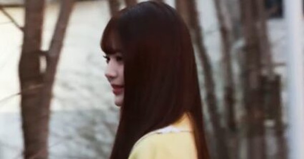 “Công chúa Kpop” bị mắng ngay giữa sự kiện, ngượng ngùng rồi phải rời đi ngay