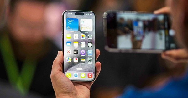 Chiếc iPhone rẻ nhất của Apple lộ diện