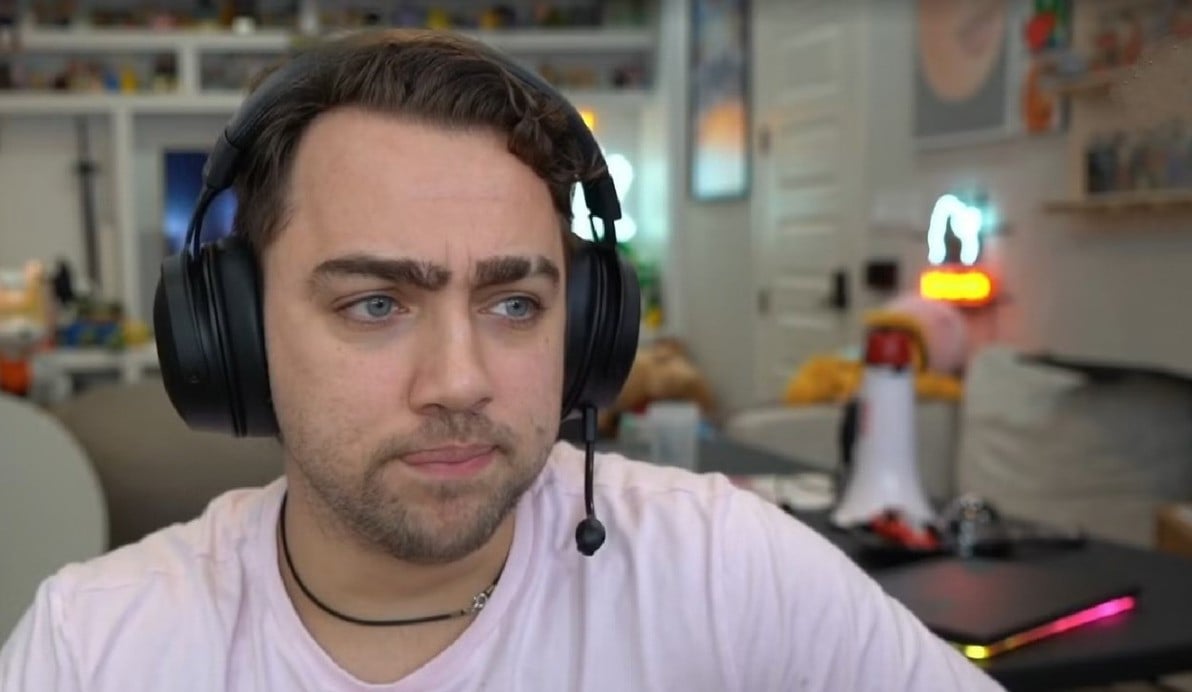 Mizkif phản hồi sau khi bạn gái cũ Emiru tố anh tấn công 