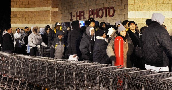 Lịch sử ít ai ngờ tới của ngày Black Friday