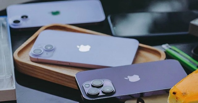 iPhone 14 VN/A mới 100% chỉ còn hai lựa chọn, giá vừa giảm thêm
