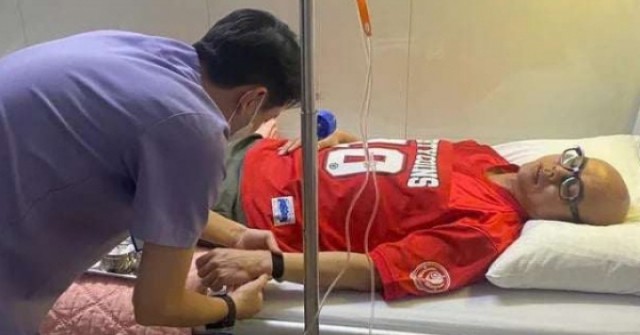Tin Showbiz 24h: Ca sĩ Phan Đinh Tùng nhập viện cấp cứu, diễn viên Anh Đức tốt nghiệp lớp đạo diễn