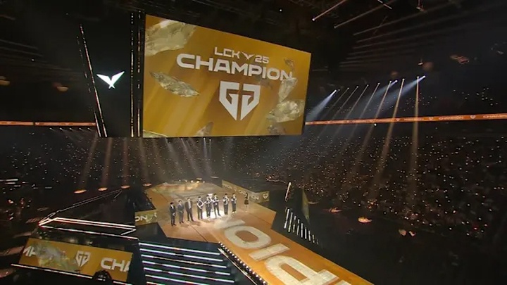 10 giải đấu eSports được xem nhiều nhất năm 2025: Mùa giải LCK vượt qua CKTG