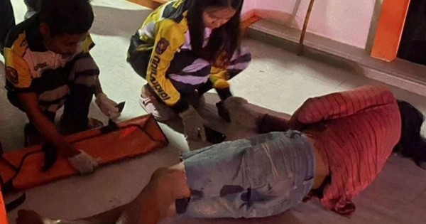 Hàng xóm theo đuổi vợ mình vài tháng trời, chồng cảnh báo không được, 1 hôm chuyện bất ngờ xảy ra