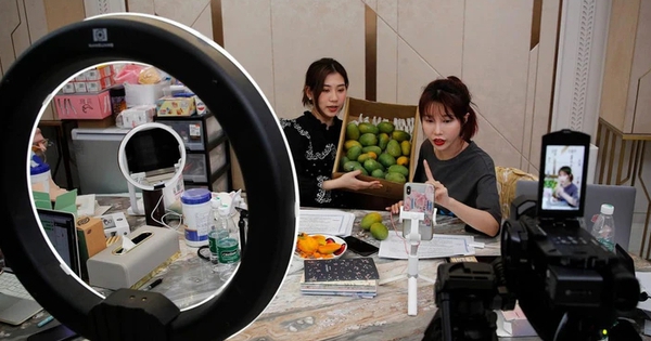 Kinh doanh online trên Shopee, TikTok, các sàn đã nộp thuế thay, hộ kinh doanh cần xuất hóa đơn nữa không? - Cục Thuế trả lời