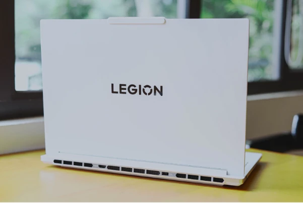 Lenovo Legion 7i Gen 10 - Laptop gaming không chỉ mạnh mà còn đẹp lung linh và rất thông minh