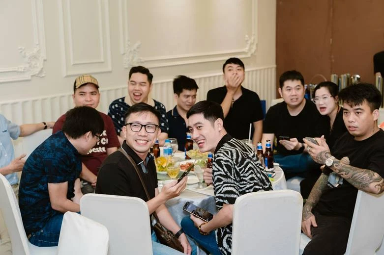 Offline Võ Lâm Truyền Kỳ 2.0 PC quy tụ hàng trăm game thủ